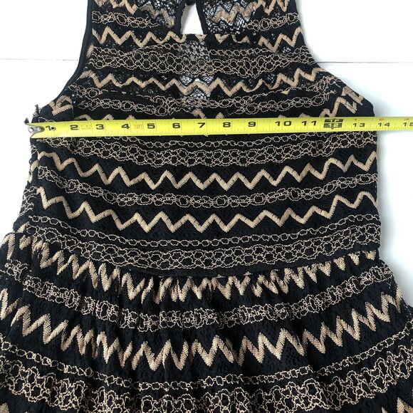 Forever 21 Juniors Sleeveless Black Gold Zig Zag Crochet/Lace Mini Dress Small - Picture 4 of 13